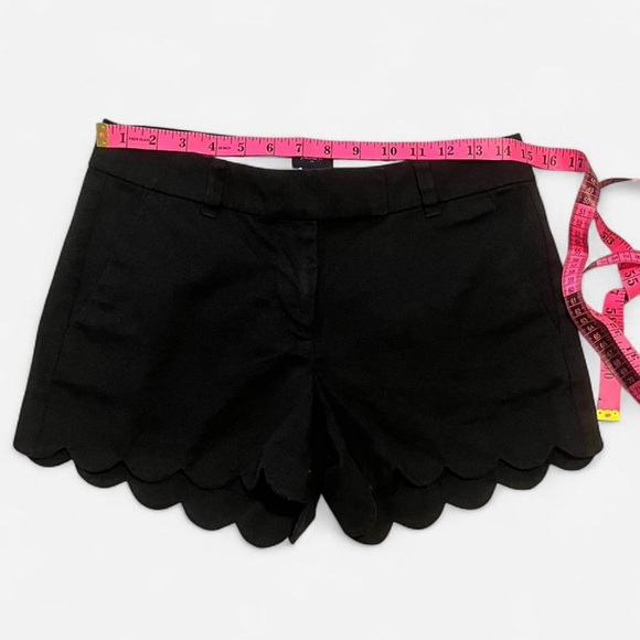 J. Crew Scalloped Chino Shorts Mid Rise Preppy Old Money Classic Summer Cotton - Picture 2 of 7